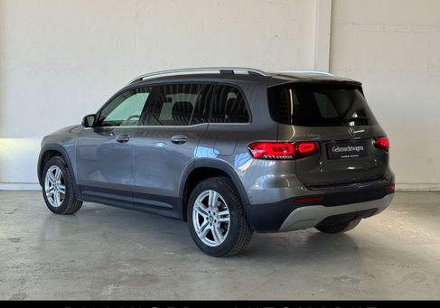 Mercedes-Benz GLB 180, 2022