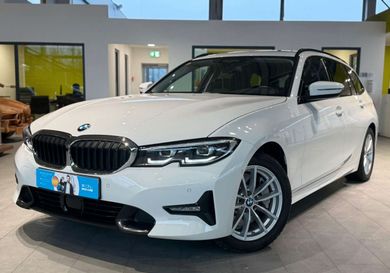 BMW 330, 2020