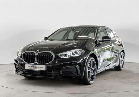 BMW 118, 2023