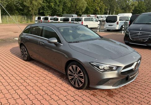 Mercedes-Benz CLA 200, 2021
