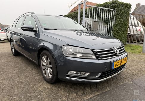 Volkswagen Passat Variant, 2012