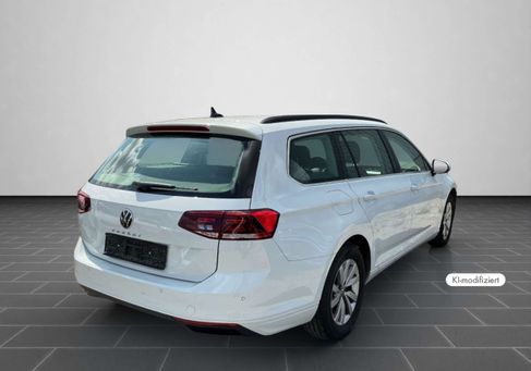 Volkswagen Passat Variant, 2023 3