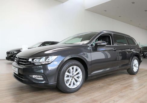 Volkswagen Passat, 2021