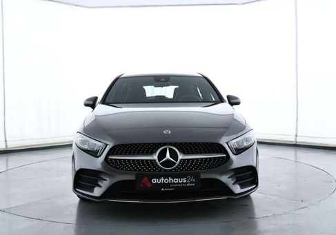 Mercedes-Benz A 180, 2022