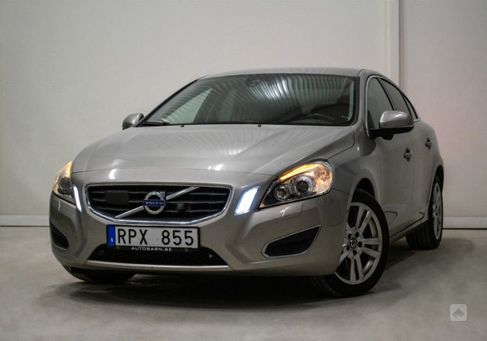 Volvo S60, 2012