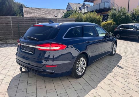 Ford Mondeo, 2022 3