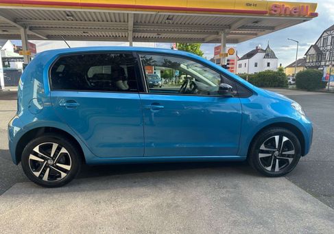 Volkswagen up!, 2019