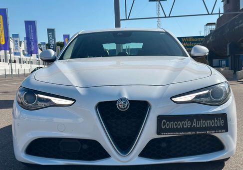 Alfa Romeo Giulia, 2017