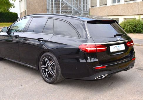 Mercedes-Benz E 220, 2023