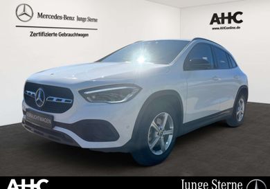 Mercedes-Benz GLA 200, 2023