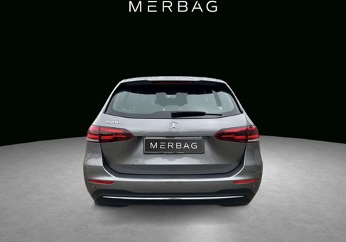 Mercedes-Benz B 180, 2019