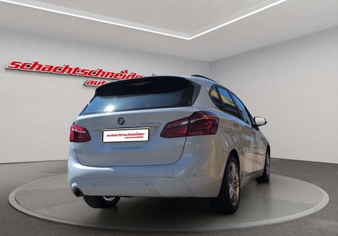 BMW 225, 2020