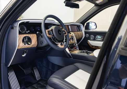 Rolls-Royce Cullinan, 2025