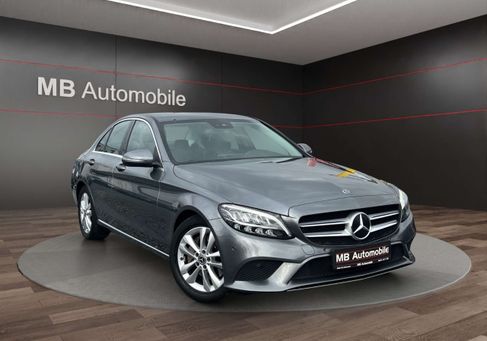 Mercedes-Benz C 300, 2020