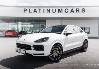 Porsche Cayenne, 2022