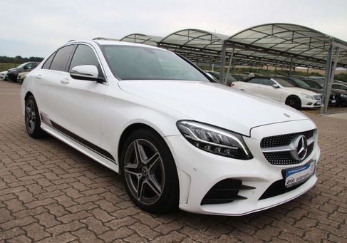 Mercedes-Benz C 300, 2019 3