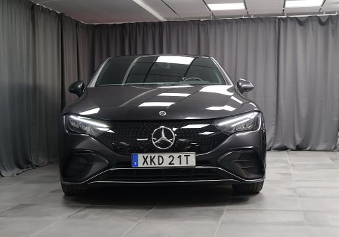 Mercedes-Benz EQE, 2023