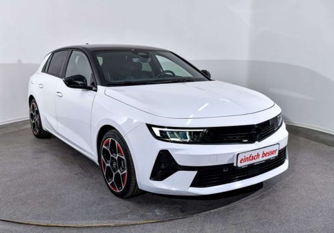 Opel Astra, 2022