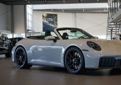 Porsche 911, 2025