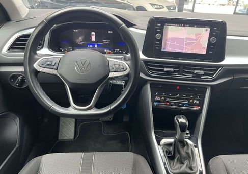 Volkswagen T-Roc, 2023 2