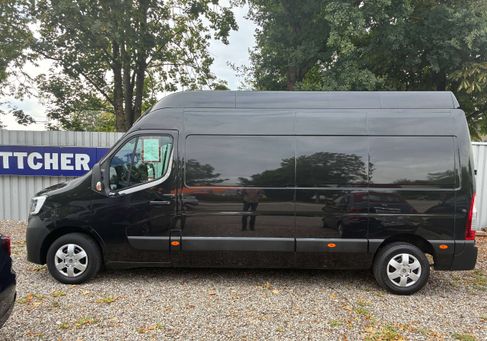Renault Master, 2022
