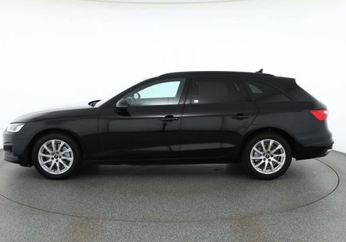 Audi A4, 2022