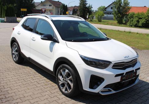 Kia Stonic, 2022 3