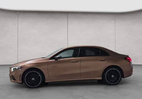 Mercedes-Benz A 250, 2022