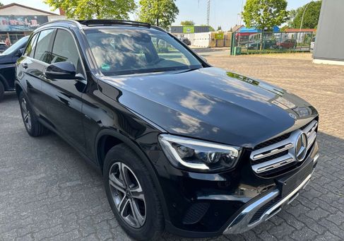 Mercedes-Benz GLC 300, 2021