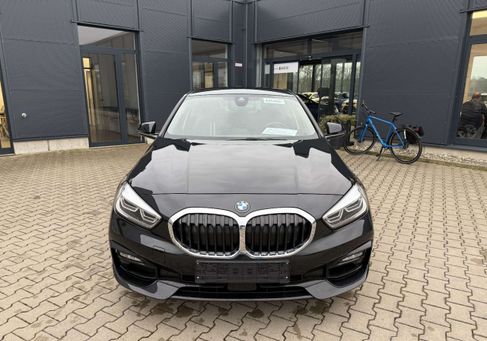 BMW 118, 2020