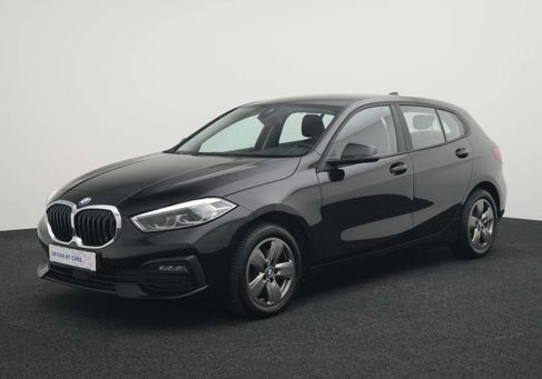 BMW 118, 2022 2