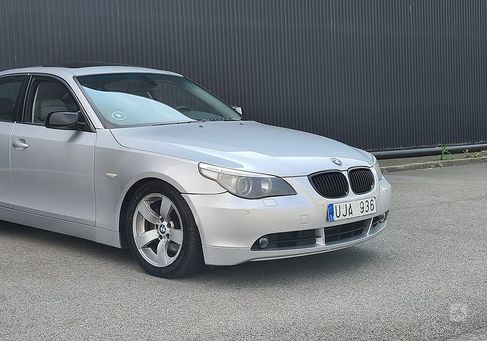 BMW 530, 2004