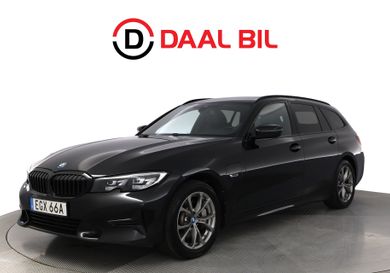 BMW 330, 2022