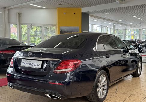 Mercedes-Benz E 200, 2020 2