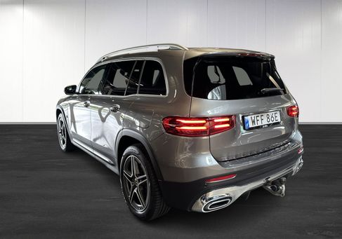 Mercedes-Benz GLB 200, 2025 3