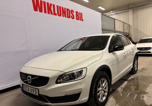 Volvo S60 Cross Country, 2018