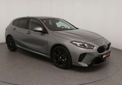 BMW 118, 2025