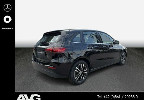 Mercedes-Benz B 250, 2023