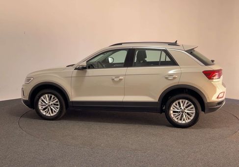 Volkswagen T-Roc, 2024