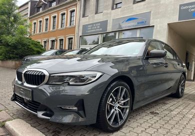 BMW 330, 2020