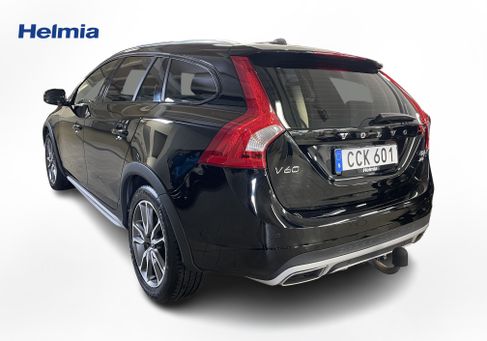 Volvo V60 Cross Country, 2017
