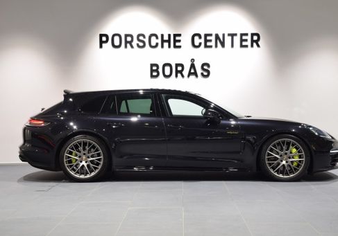 Porsche Panamera, 2022