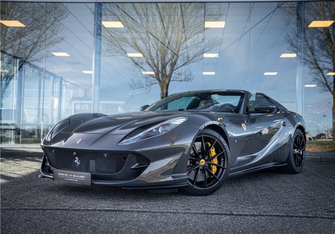 Ferrari 812, 2022 2