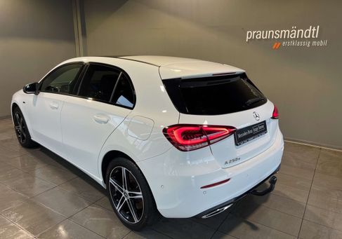Mercedes-Benz A 250, 2021
