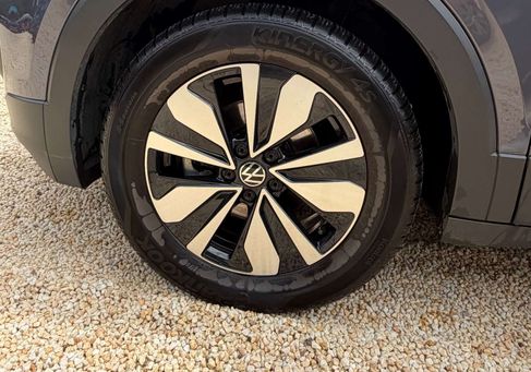 Volkswagen T-Cross, 2023