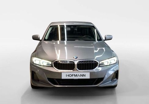 BMW 318, 2023
