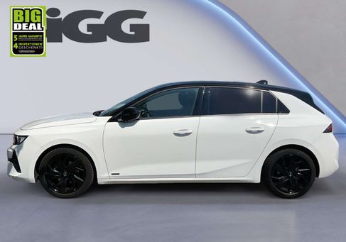 Opel Astra, 2022