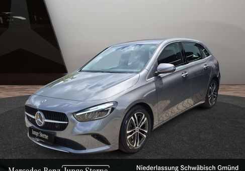 Mercedes-Benz B 200, 2026