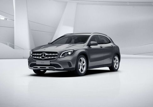 Mercedes-Benz GLA 180, 2019