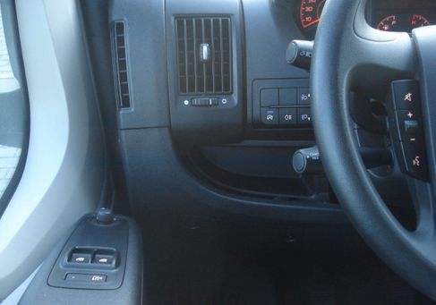 Opel Movano, 2023